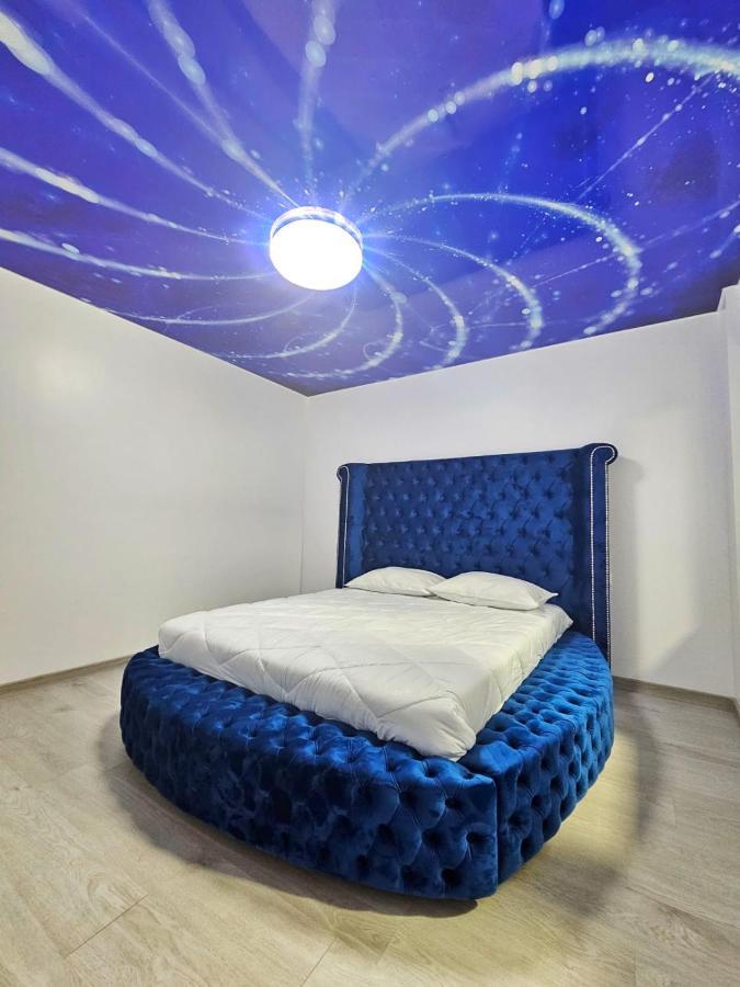 Blue Apartament Brăila Eksteriør bilde